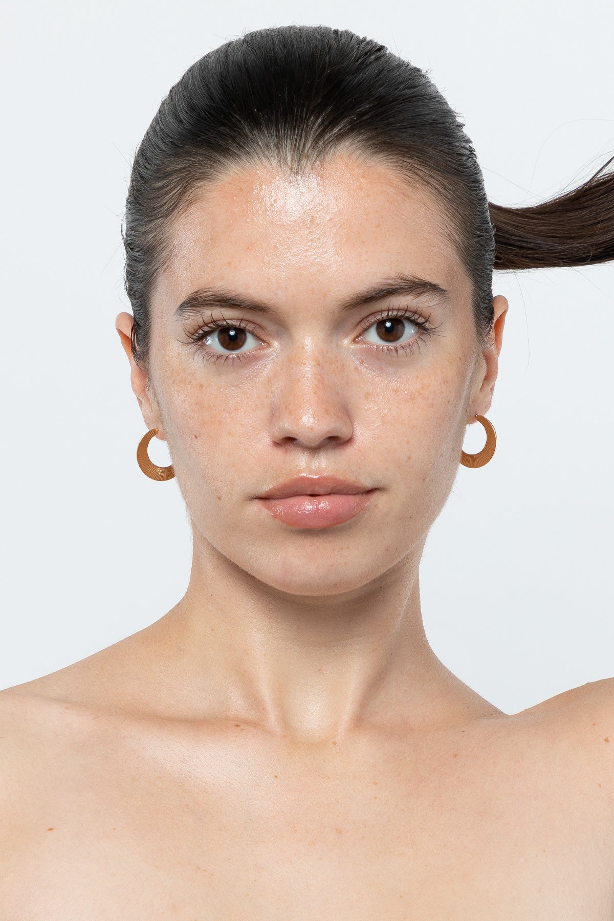 JWLSM - Small Moon Hoop Earrings