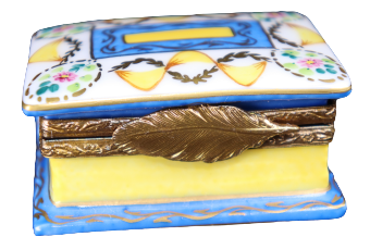 SKU# C012108P - Photo Album - Trianon theme -