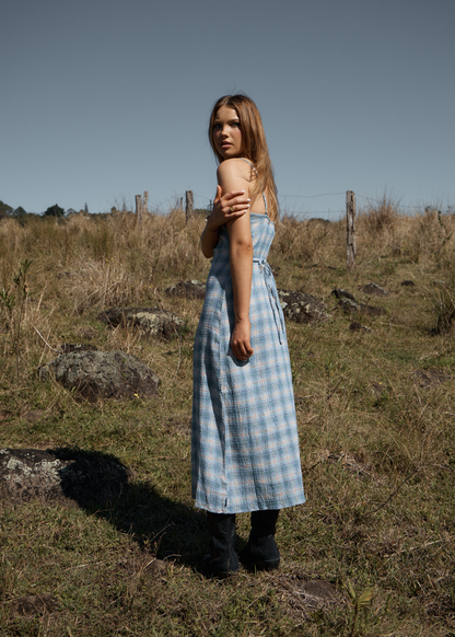 AFENDS Womens Rumi - Seersucker Midi Dress - Lake Check