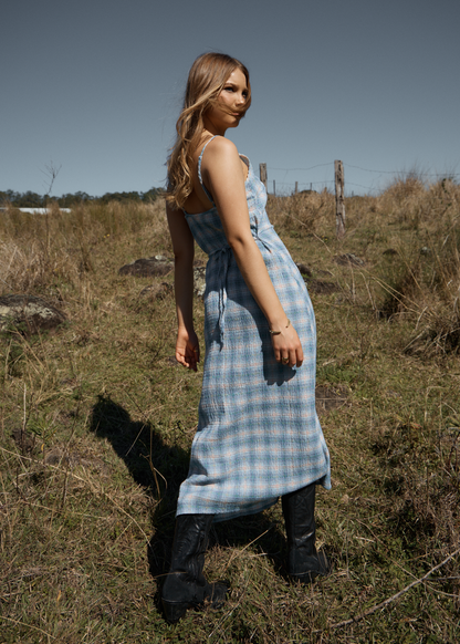 AFENDS Womens Rumi - Seersucker Midi Dress - Lake Check