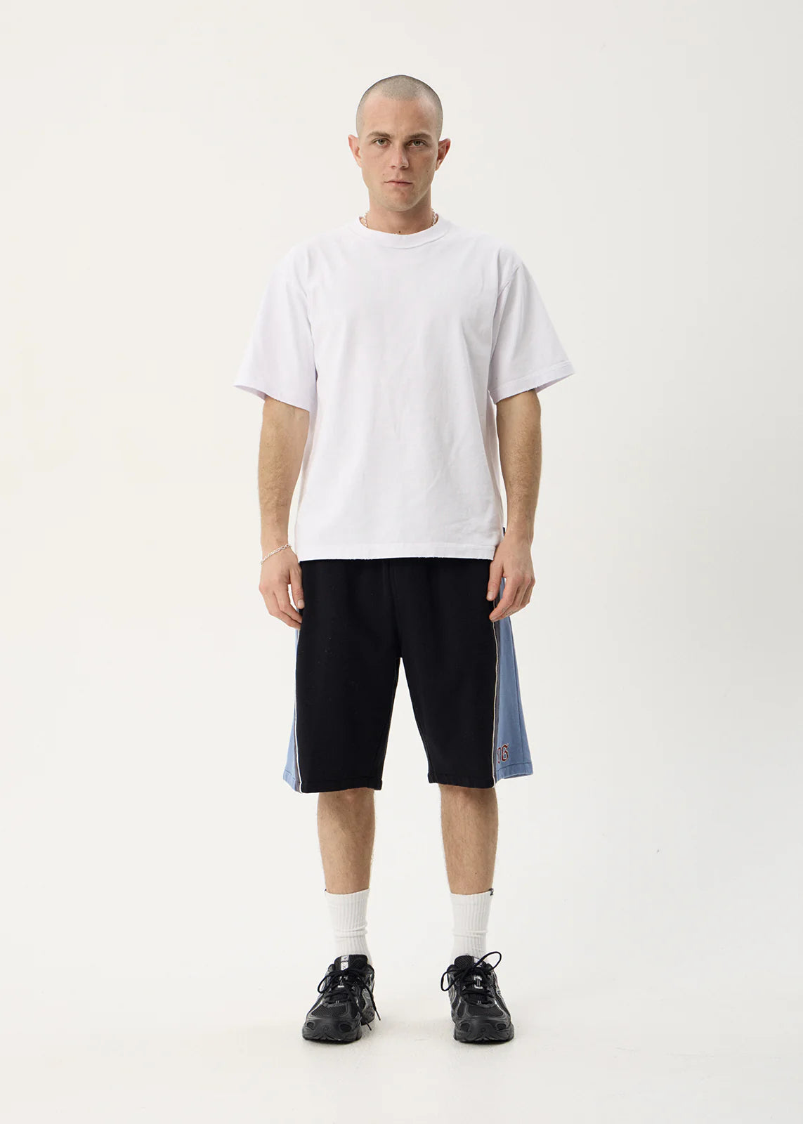 AFENDS Mens Occupancy - Fleece Short 22" - Black