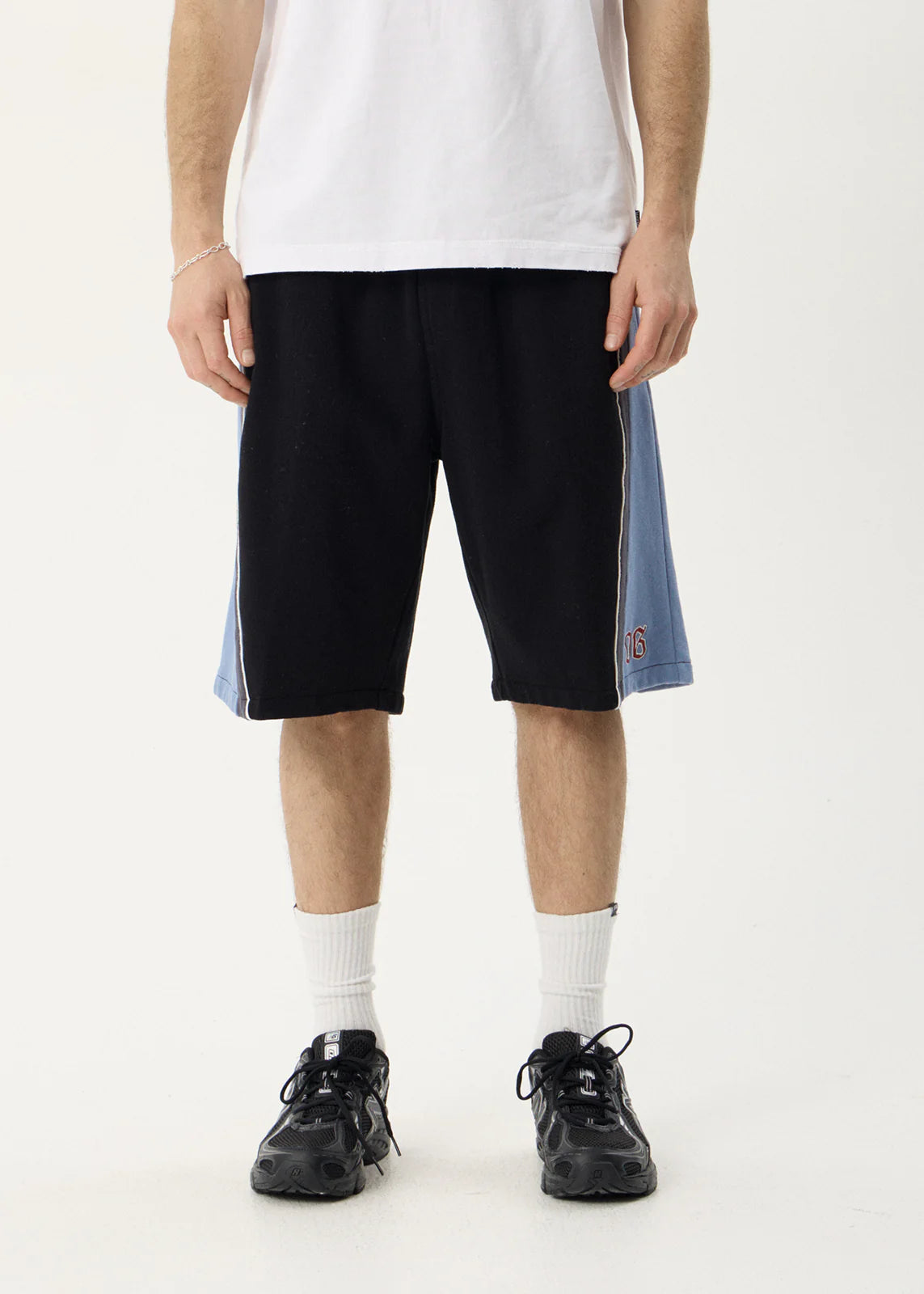 AFENDS Mens Occupancy - Fleece Short 22" - Black