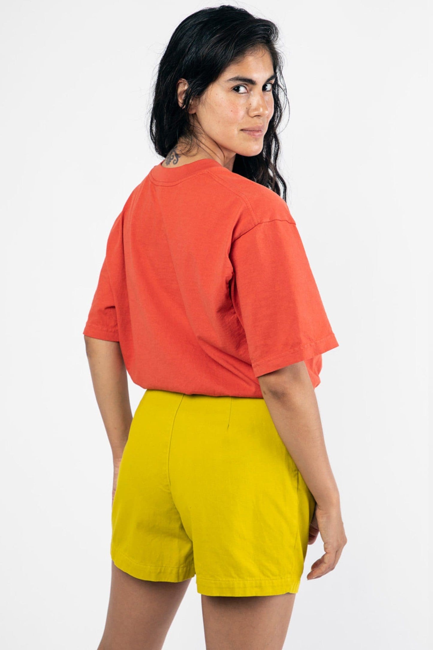 1456GD - Boxy V-Neck Short Sleeve T-Shirt