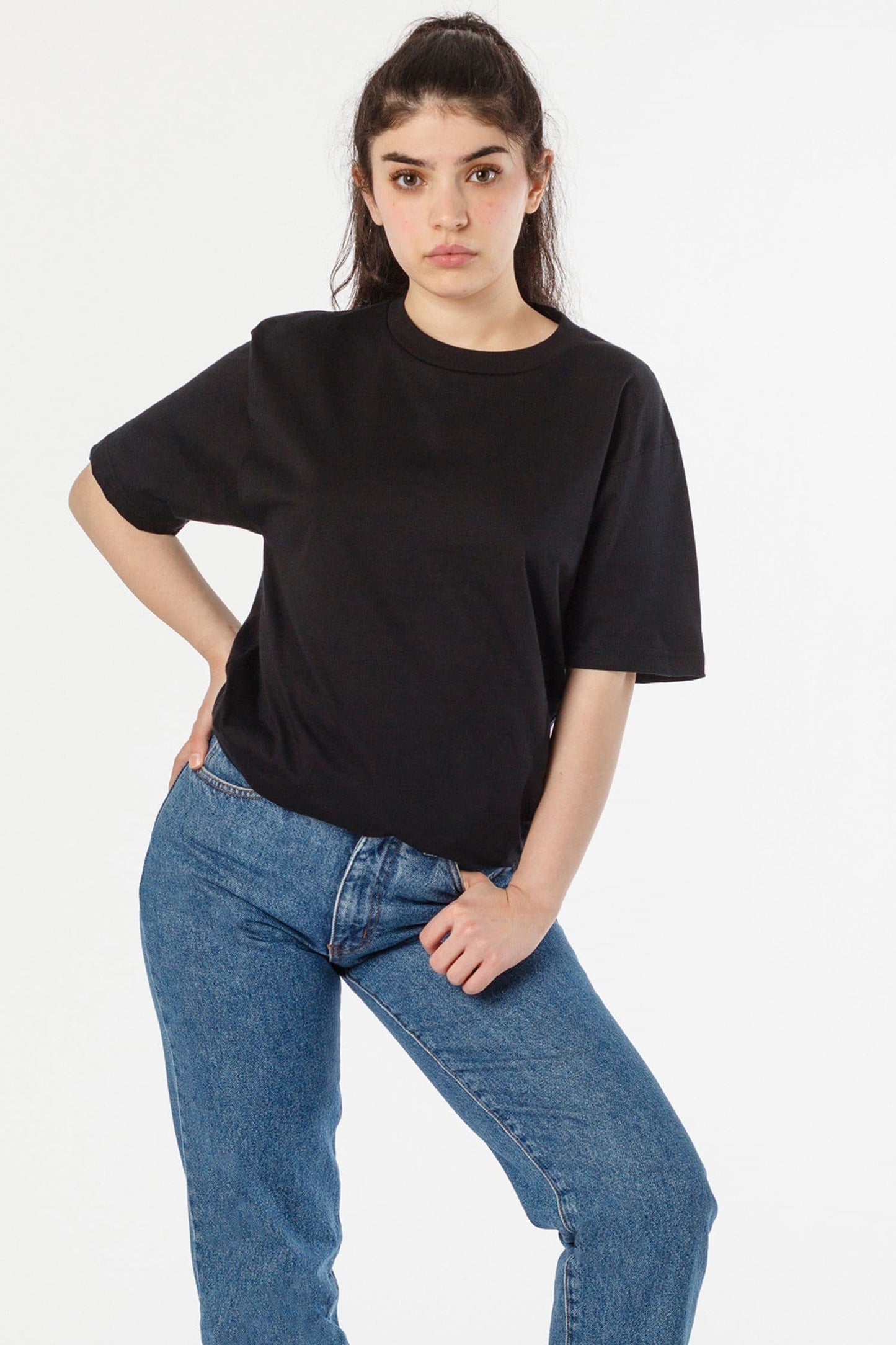 2017 - 6.0oz Crew Neck Heavy Combed Cotton T-Shirt