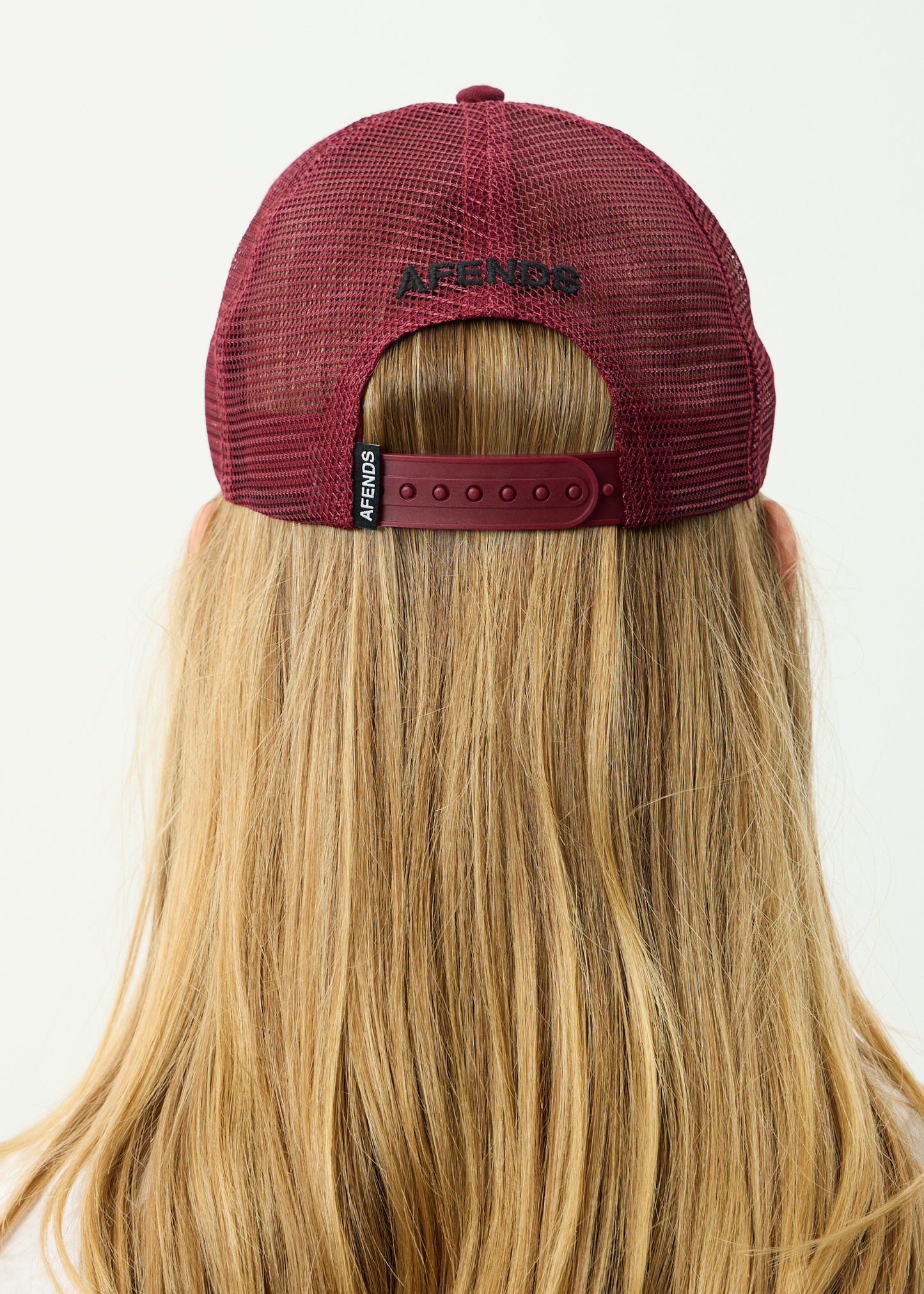 AFENDS Mens Heaven - Trucker Cap - White