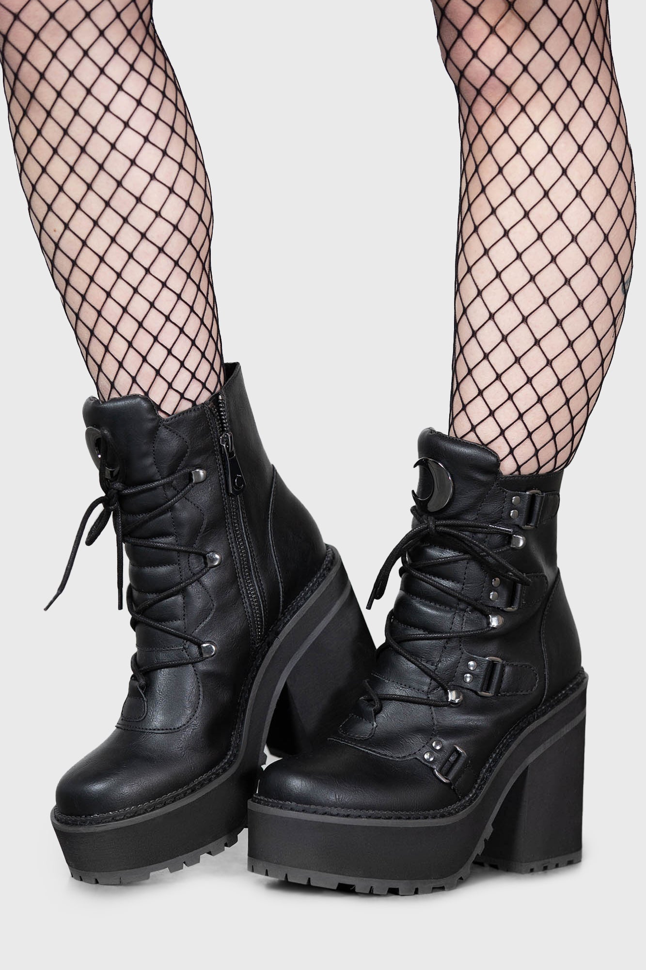 Broom Rider Boots [B]