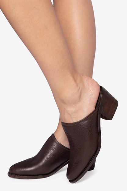 RSHOE02 - Leather Cowboy Mule