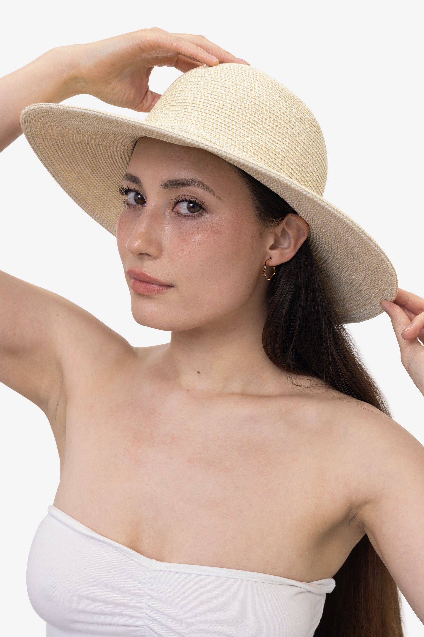 HAT09 - Large Straw Hat