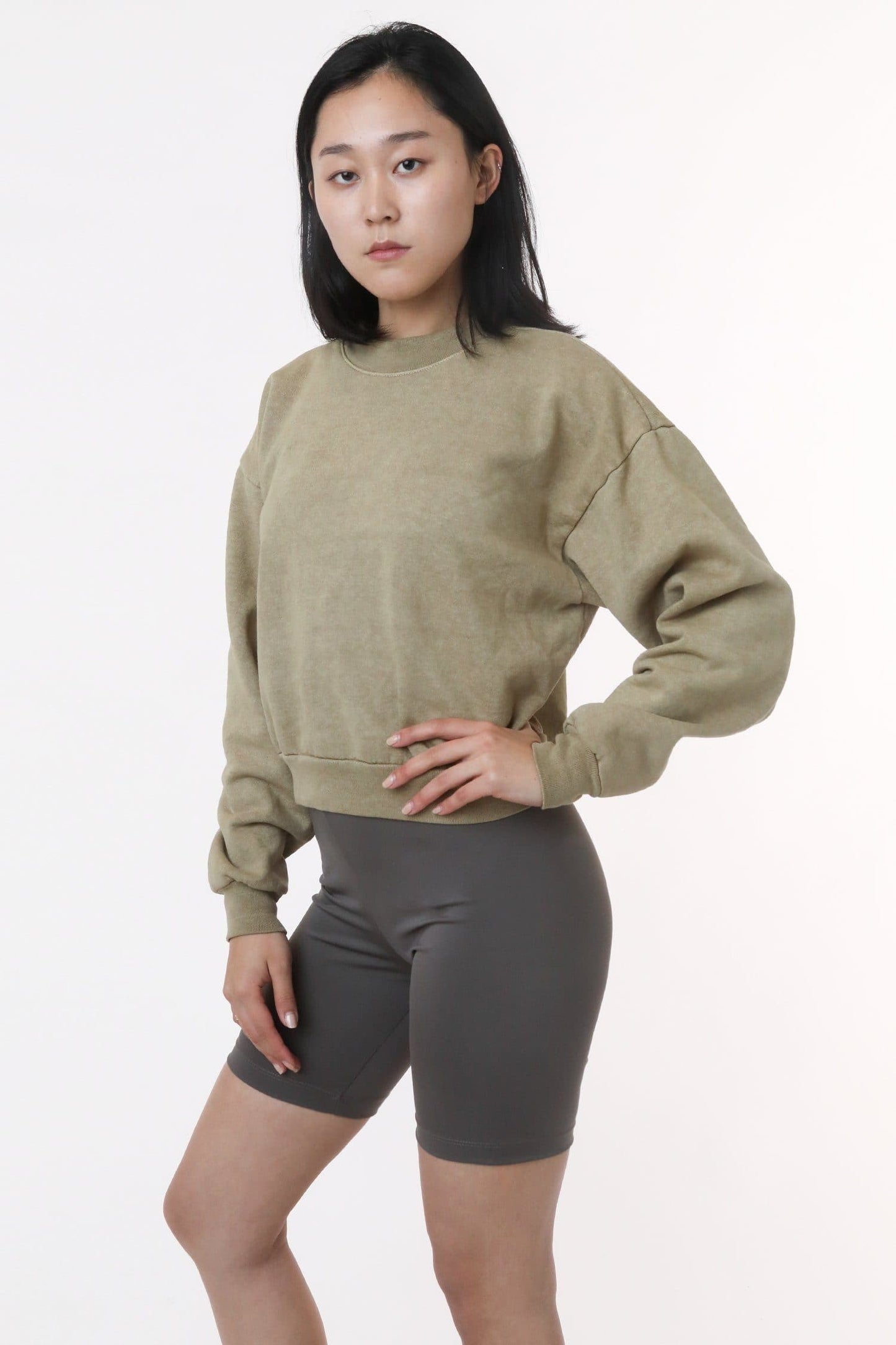 HF06 - Heavy Fleece Cropped Mock Neck Pullover (Garment Dye)