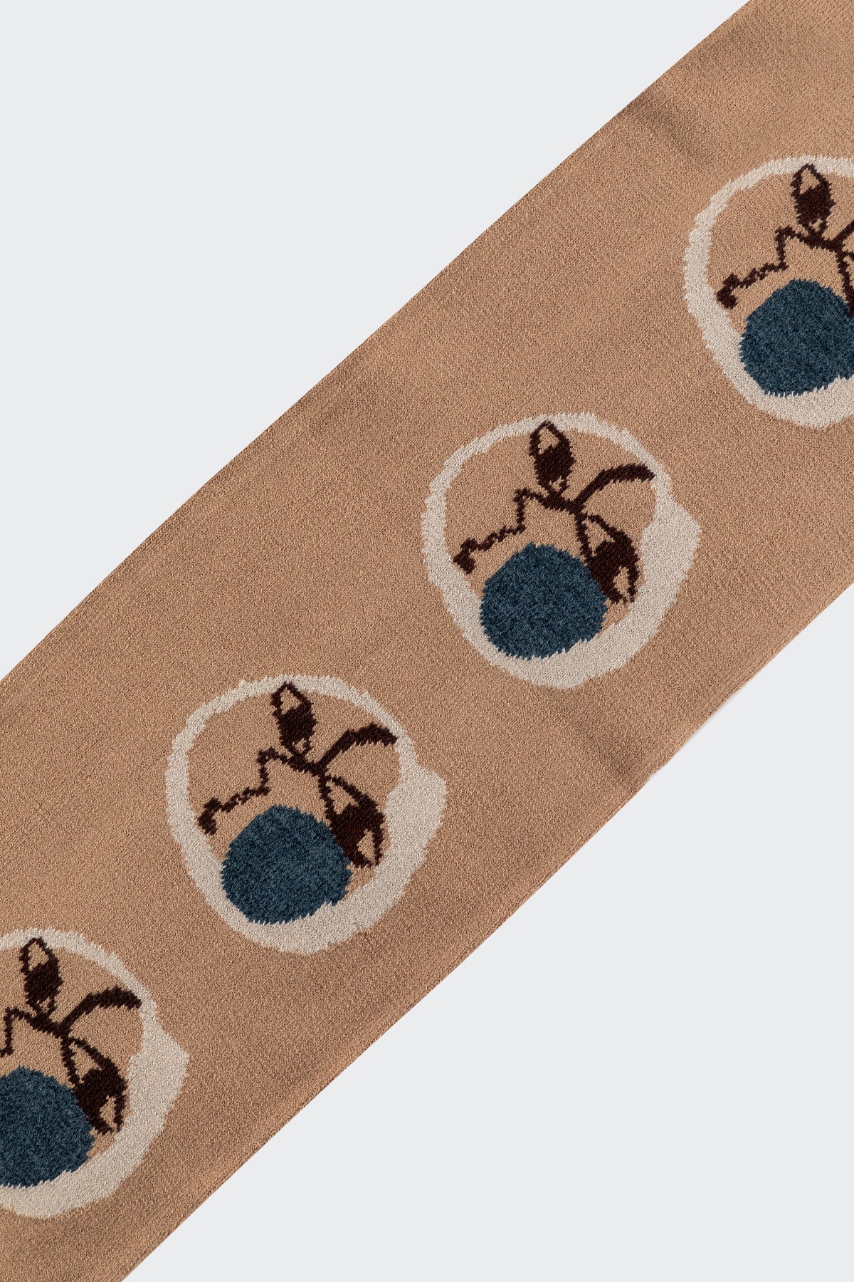 JQSCARF23 - Moon Face Scarf