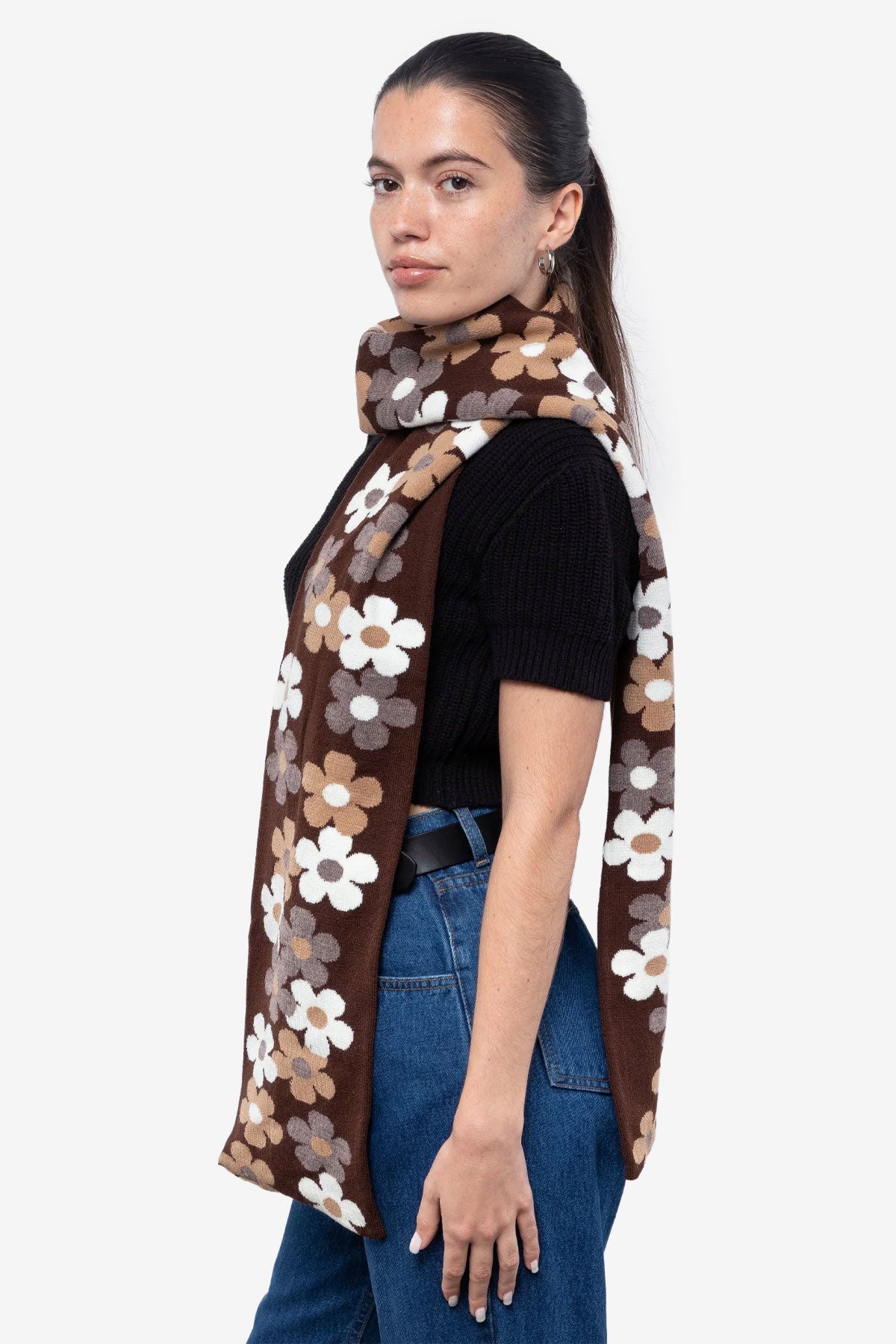JQSCARF35 - Daisy Vine Scarf