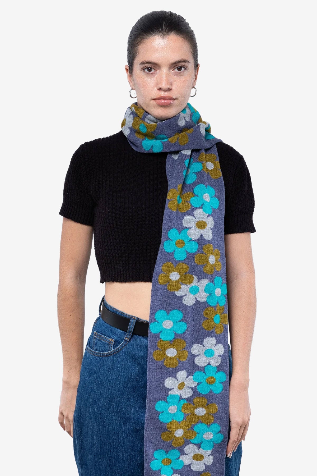 JQSCARF35 - Daisy Vine Scarf