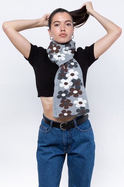 JQSCARF35 - Daisy Vine Scarf