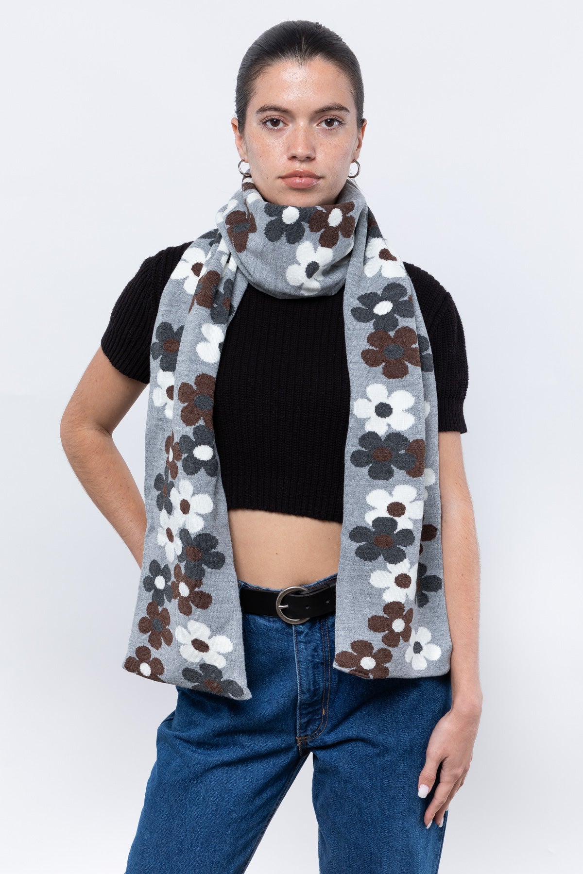 JQSCARF35 - Daisy Vine Scarf