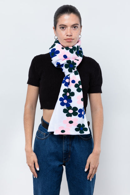 JQSCARF35 - Daisy Vine Scarf