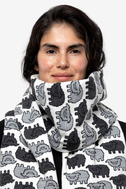 JQSCARF38 - Pig Scarf
