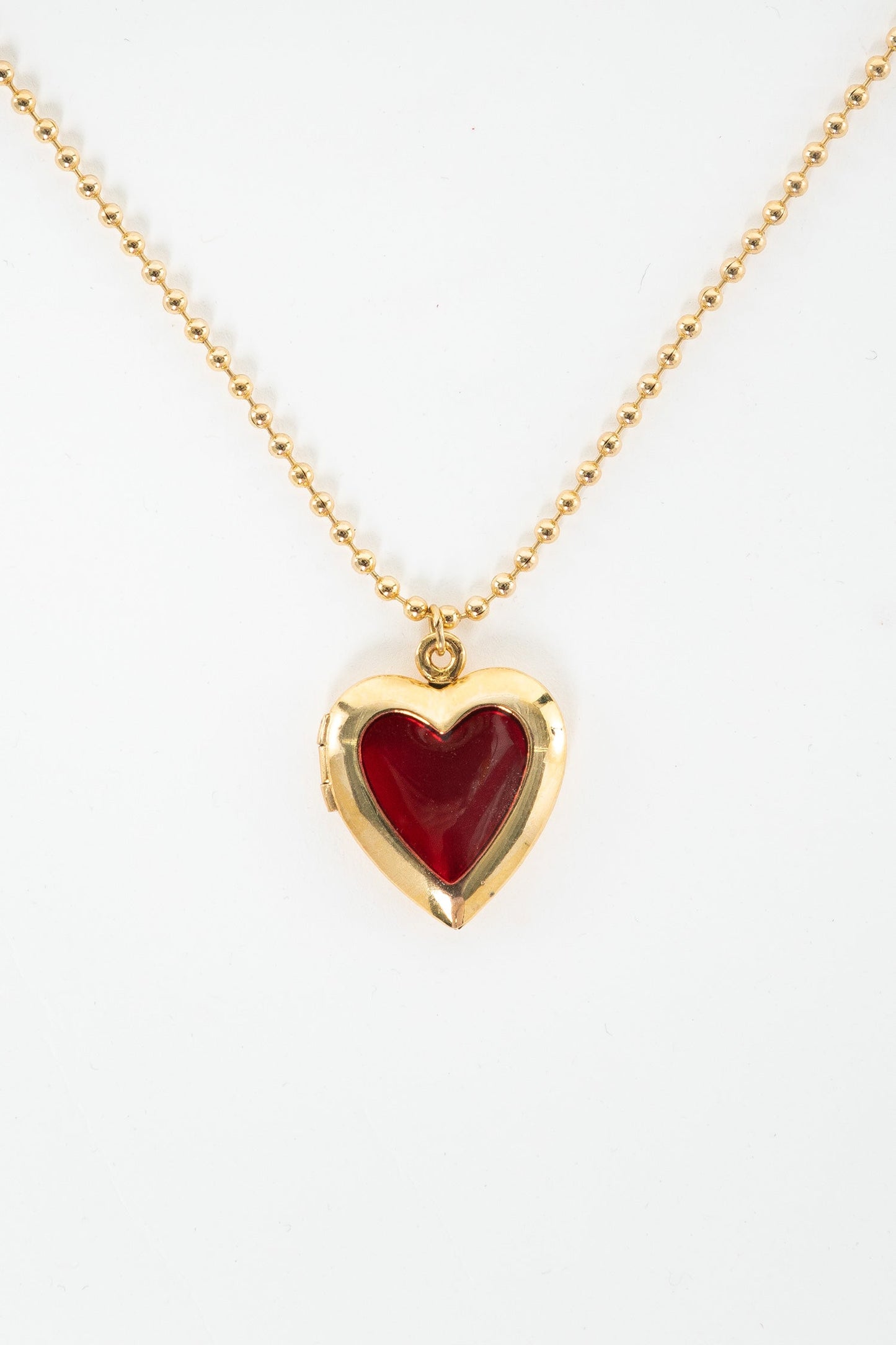 JWLEHL - Enameled Heart Locket