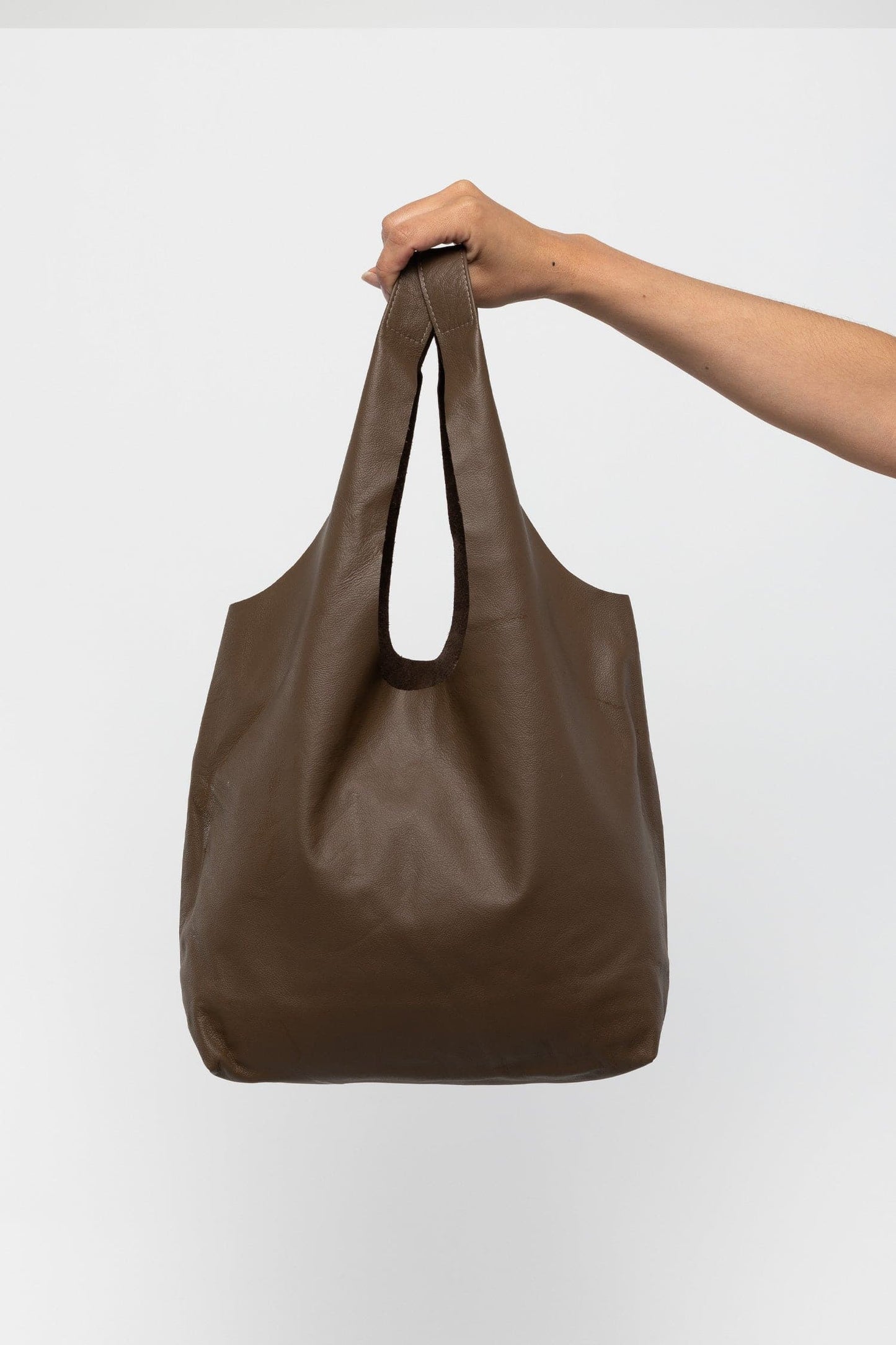 RLH3406 - Monochromatic Leather Shopping Bag