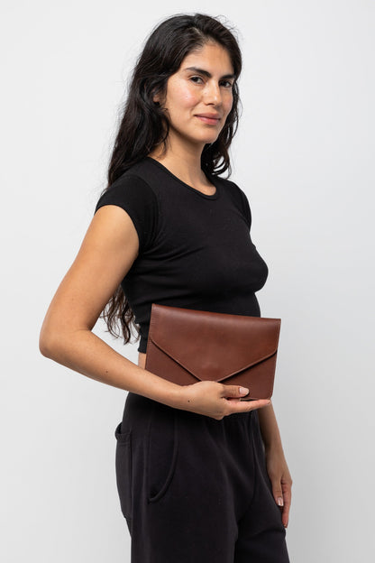 RLH3433 - Large Multifunctional Belted Envelope Clutch