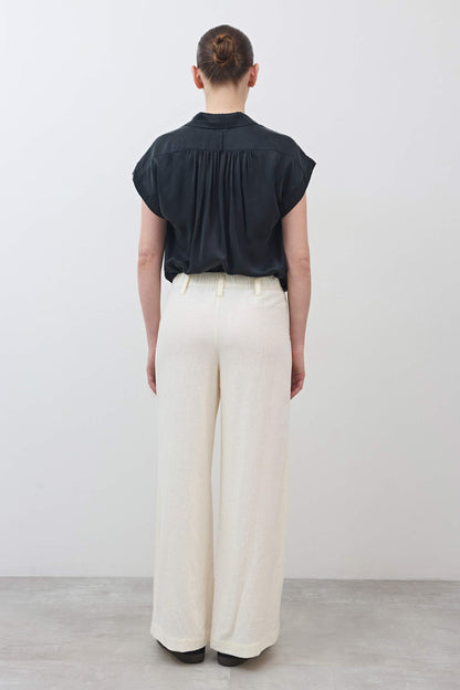 The Wide Leg Linen Trousers