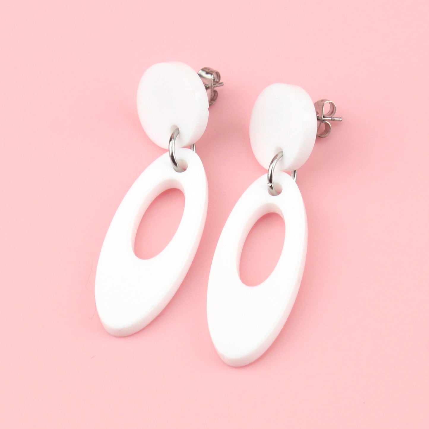 Swinging 60's Oval Stud Earrings