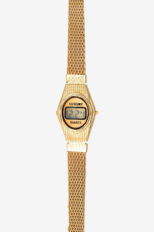 WCHRA56 - Tiny Oval Metal Mesh Luxury Watch