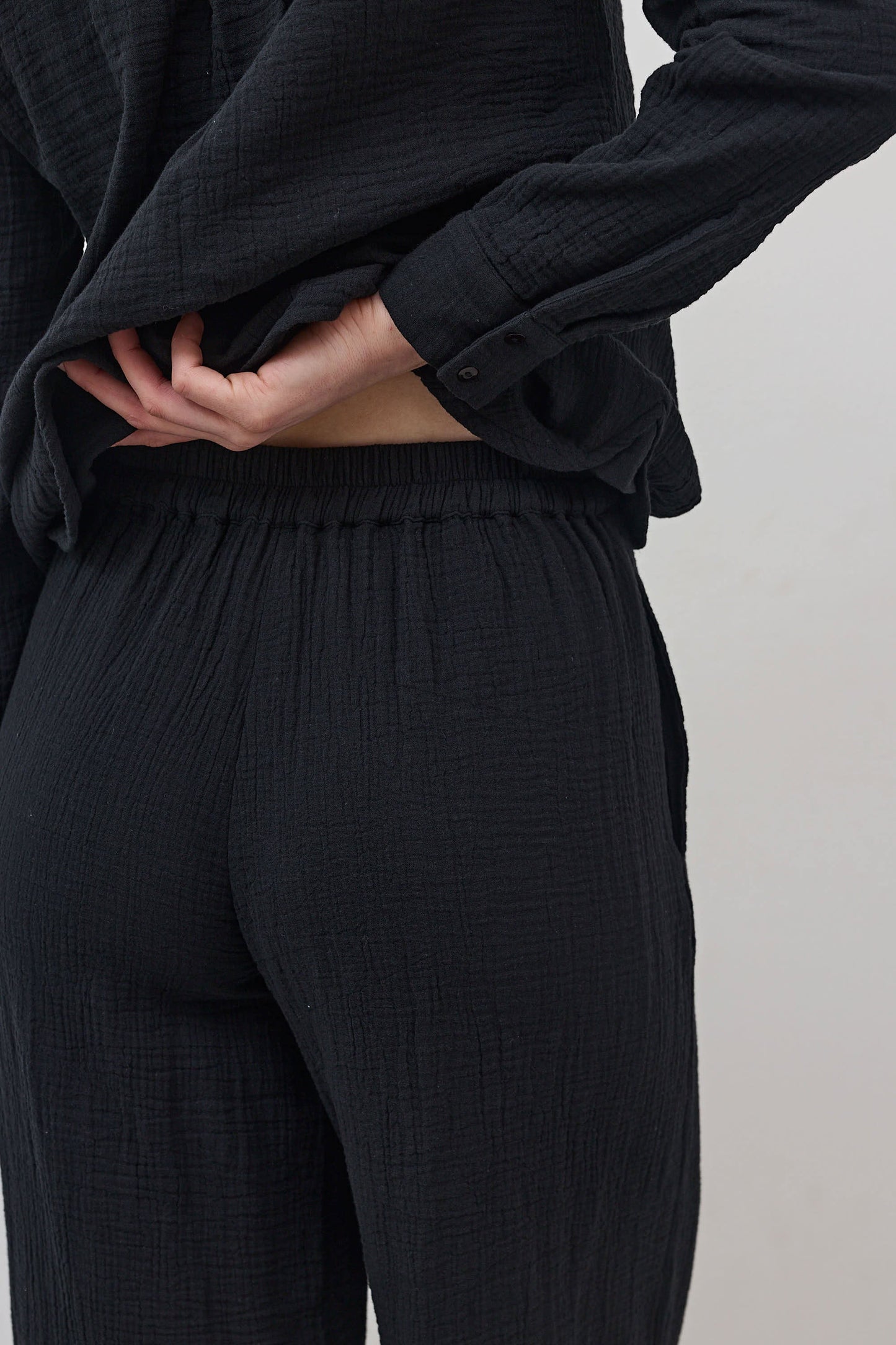 Airy Wide Leg Pants