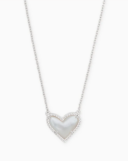 Ari Heart Short Pendant Necklace Ivory MOP Silver
