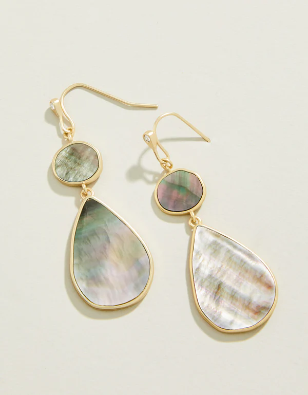Batina Earrings Grey Mother-of-Pearl
