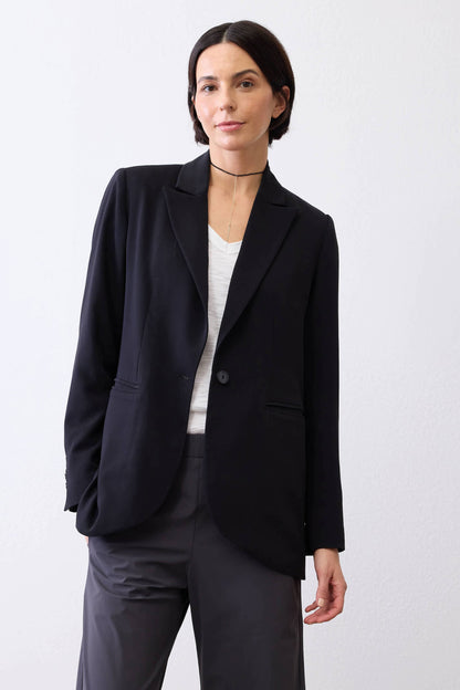 The Classic Blazer That Upgrades You