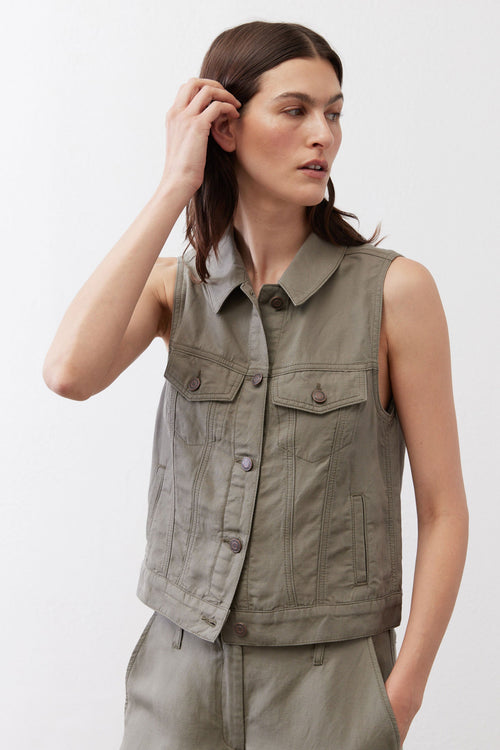 The Cropped Task Vest