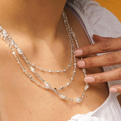 Daisy Chain Twist Necklace Silver Plate