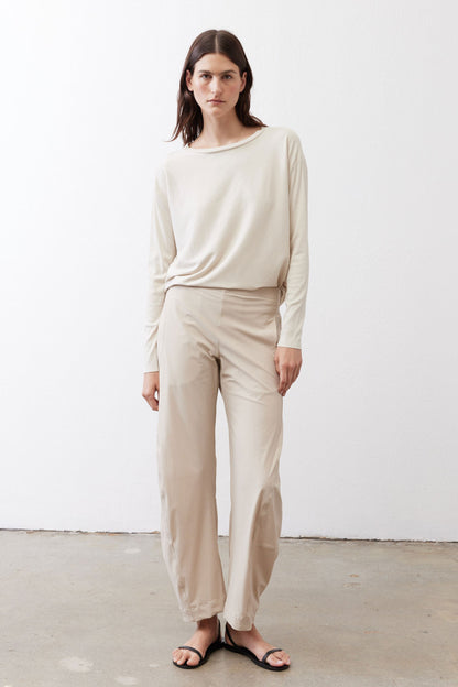 Essential Top With Buttons In The Back