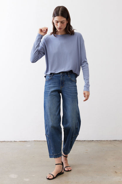 Essential Top With Buttons In The Back