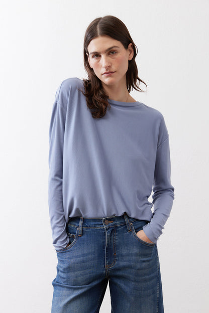 Essential Top With Buttons In The Back