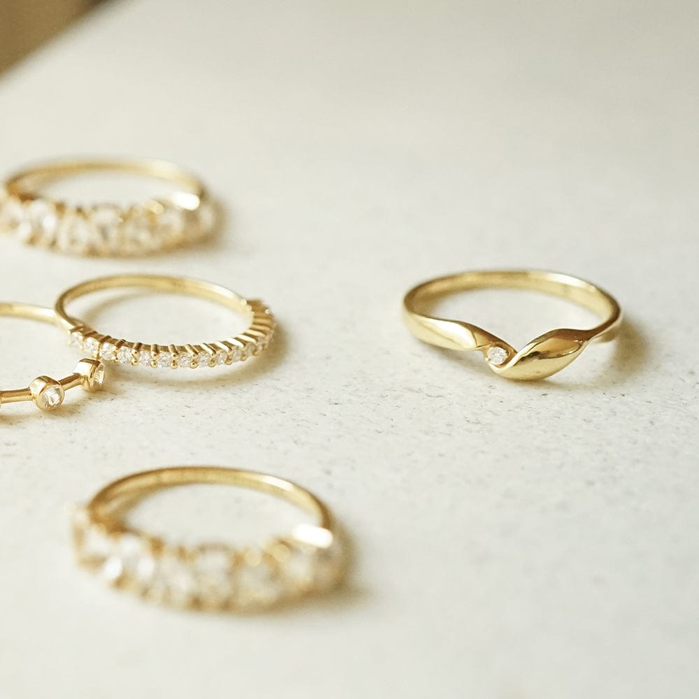 Estée Lalonde Fine Flow Diamond Ring 14ct Solid Gold