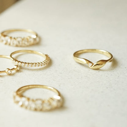 Estée Lalonde Fine Flow Diamond Ring 14ct Solid Gold