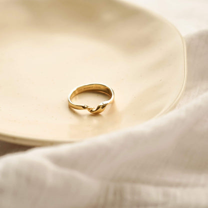 Estée Lalonde Flow Ring 18ct Gold Plate