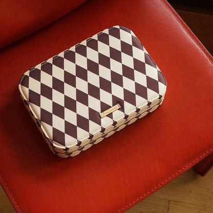 Estée Lalonde Jewellery Box