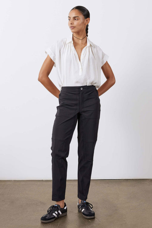 The Petite Everlasting Slim Pants