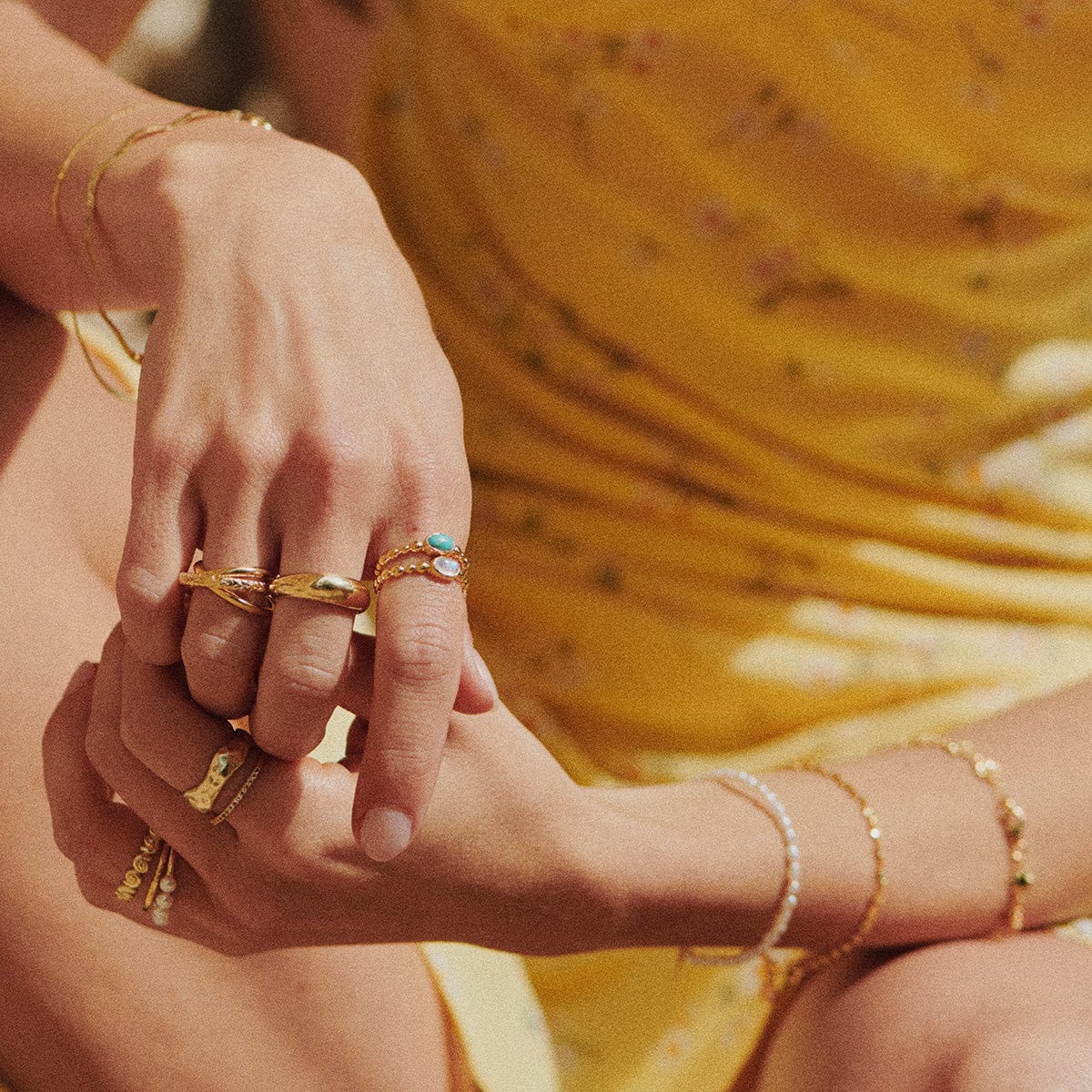 Healing Stone Bobble Ring 18ct Gold Plate