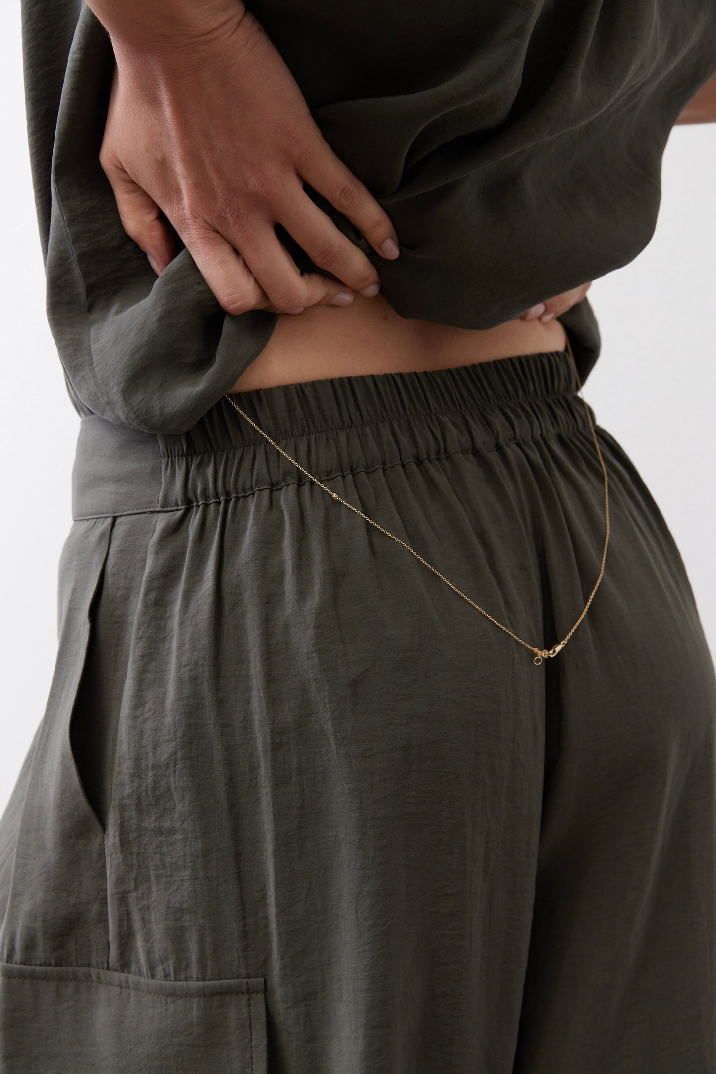 The Light Poplin Cargo Skirt Pants