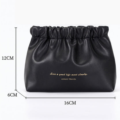 MB08331 Spring Leather Pouch