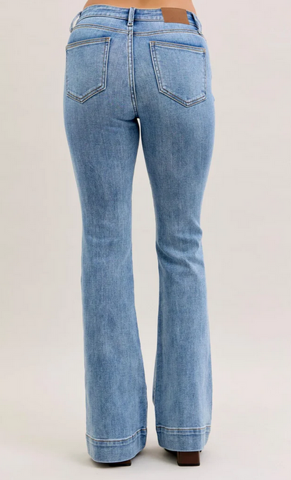 Medium Rinse Flare Jean