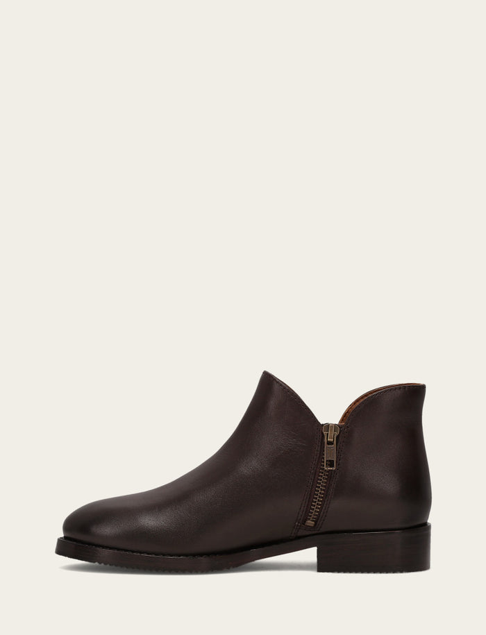 Melissa Shootie 2 - Dark Brown - Inside