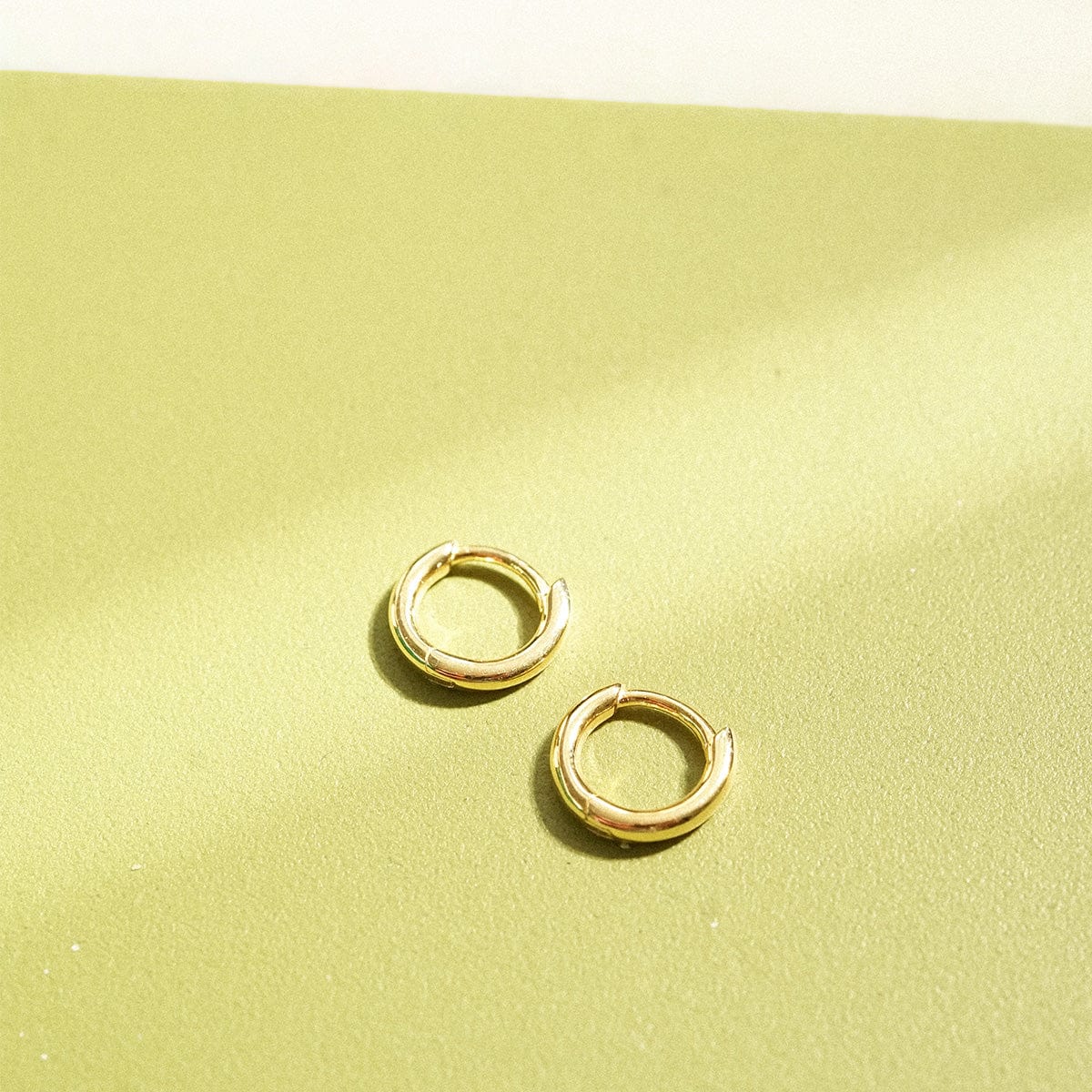 Polly Essential Huggie Earrings 18ct Gold Plate