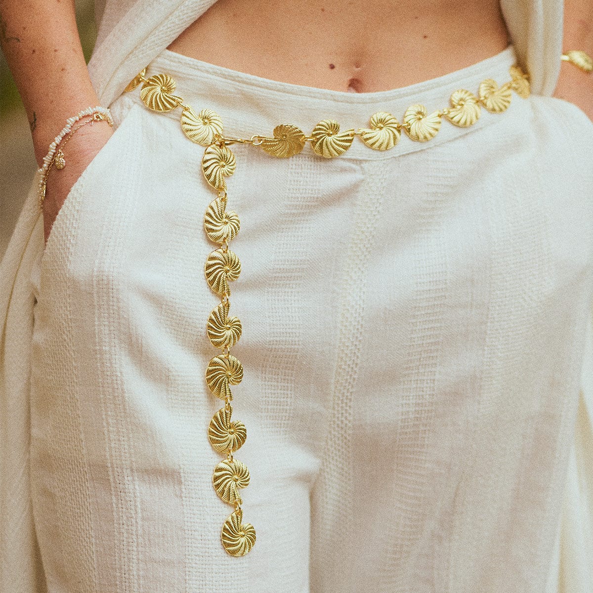 Polly Shell Belt 18ct Gold Plate