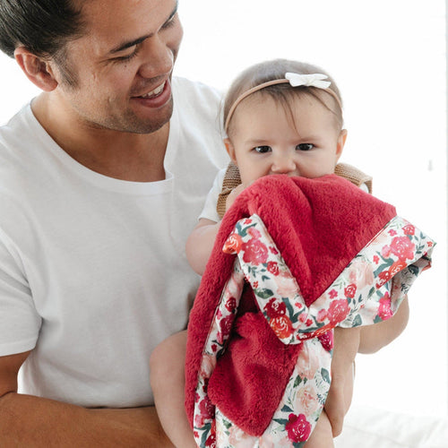 Raspberry Floral Satin Back Mini Blanket - Saranoni