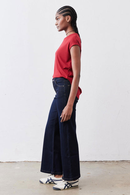 The Ribbed Tuck-In Tee