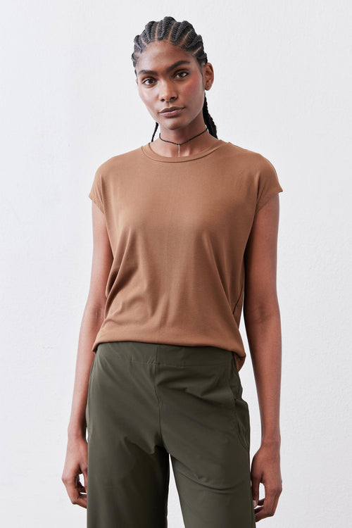 The Ribbed Tuck-In Tee